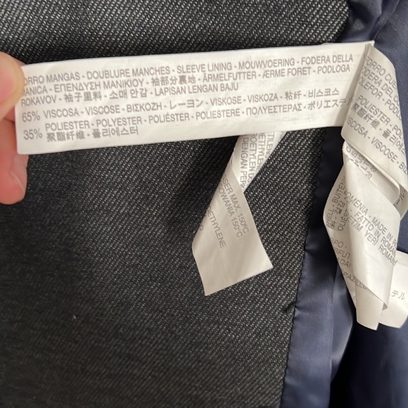 Zara Coat - Picture 9 of 9